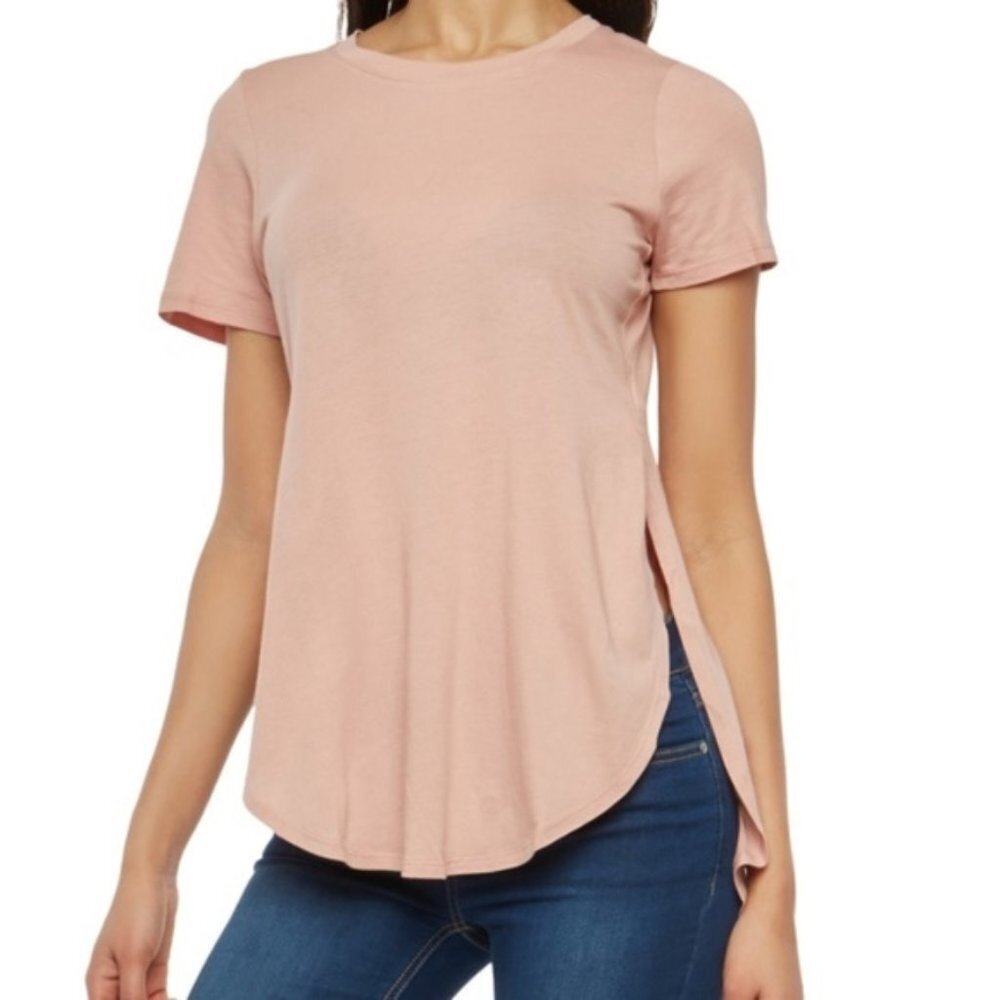 BLUSH BASIC T-SHIRT